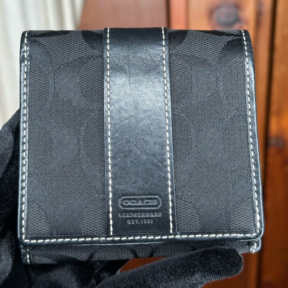 Coach Signature Black Wallet - Unisex